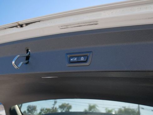 Used 2021 BMW X3 sDrive30i w/ Premium Package RWD image 31