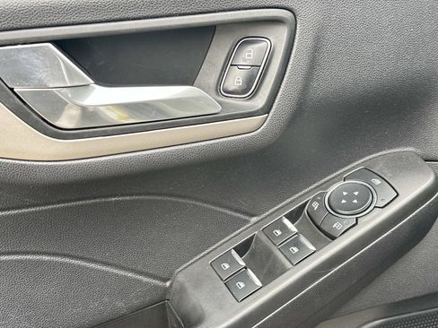 Used 2021 Ford Escape SE w/ Convenience Package image 15