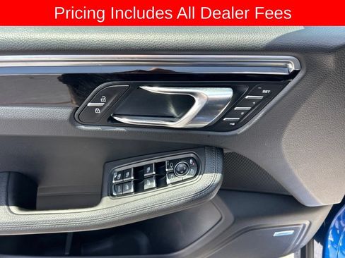 Used 2020 Porsche Macan AWD/4WD image 4