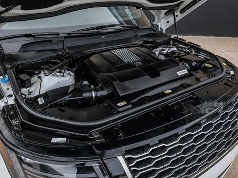 Used 2018 Land Rover Range Rover Autobiography image 62