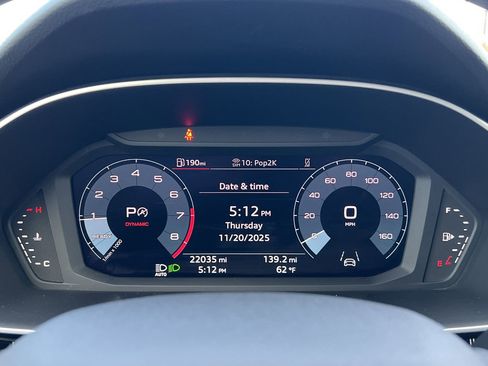 Used 2024 Audi Q3 2.0T Premium image 14