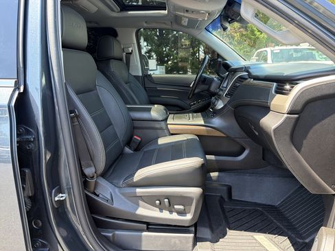 Used 2019 GMC Yukon XL Denali w/ Open Road Package AWD/4WD image 35