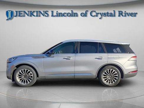 Used 2022 Lincoln Aviator Reserve w/ Elements Package Plus RWD image 17