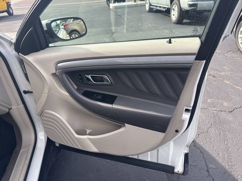 Used 2011 Ford Taurus SEL w/ 201A Rapid Spec Order Code AWD/4WD image 24