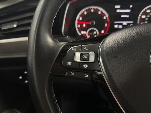 Used 2019 Volkswagen Jetta R-Line FWD image 21