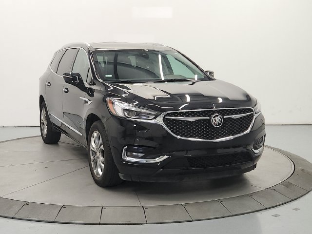 Used 2018 Buick Enclave Avenir w/ Avenir Technology Package FWD image 3