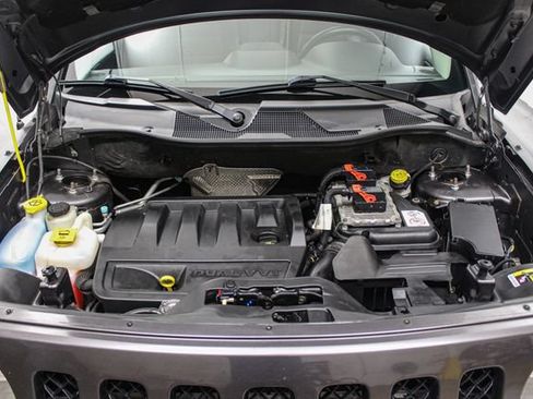 Used 2017 Jeep Patriot 75th Anniversary w/ Power Value Group AWD/4WD image 15