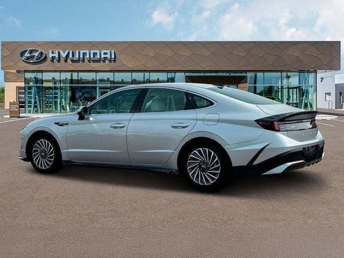 New 2025 Hyundai Sonata SEL image 4