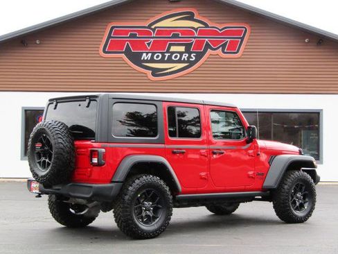 Used 2021 Jeep Wrangler Unlimited Sport w/ Technology Group image 5