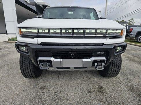 New 2026 GMC Hummer EV 2X image 8