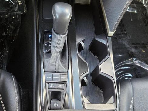 Certified 2025 Toyota Camry SE image 13