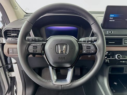 New 2026 Honda Pilot Touring image 11