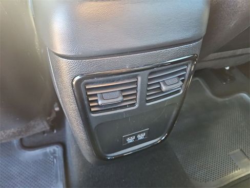 Used 2023 Chrysler 300 S image 22