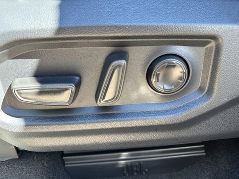 New 2026 Toyota Sequoia Platinum AWD/4WD image 15