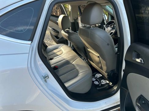 Used 2016 Buick Verano FWD image 4