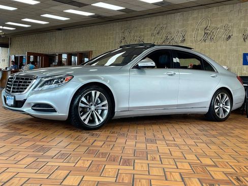 Used 2016 Mercedes-Benz S 550 4MATIC Sedan image 4