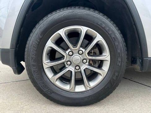 Used 2014 Jeep Grand Cherokee Limited AWD/4WD image 12