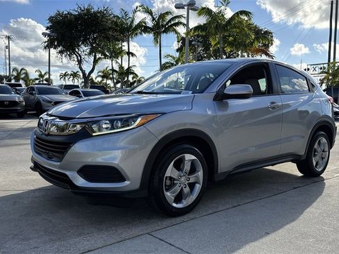 Used 2020 Honda HR-V LX image 29