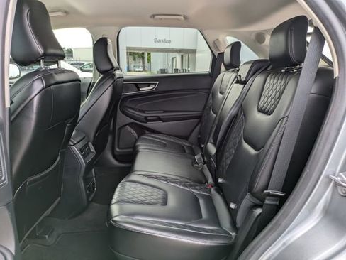 Used 2024 Ford Edge Titanium AWD/4WD image 18