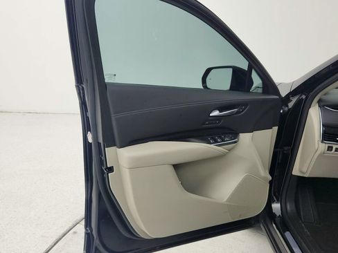 Certified 2023 Cadillac XT4 Premium Luxury w/ Cold Weather Package image 20