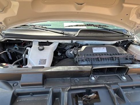 Used 2024 Chevrolet Express 2500 w/ Driver Convenience Package RWD image 30