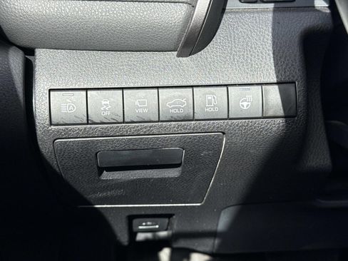 Used 2024 Toyota Camry XLE image 18
