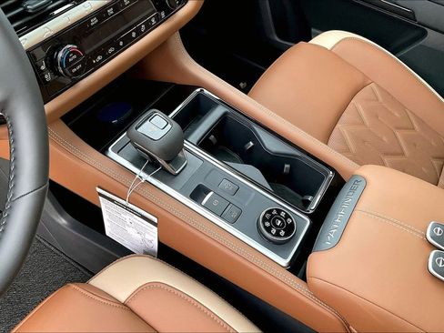 New 2026 Nissan Pathfinder Platinum w/ Cargo Package image 12