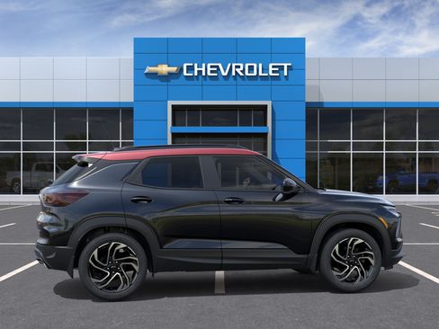 New 2026 Chevrolet TrailBlazer RS w/ Convenience Package FWD image 5