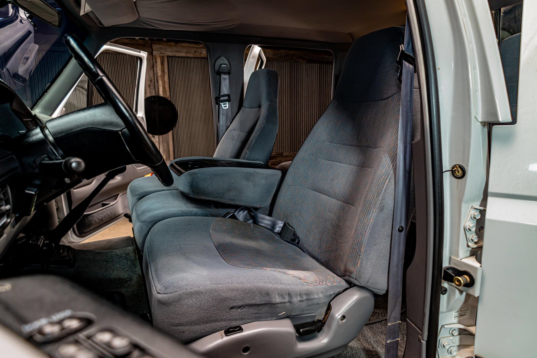 Used 1997 Ford F350 4x4 Crew Cab image 21