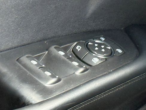 Used 2019 Lincoln Nautilus Reserve image 40