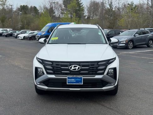 Certified 2025 Hyundai Tucson SEL AWD/4WD image 2