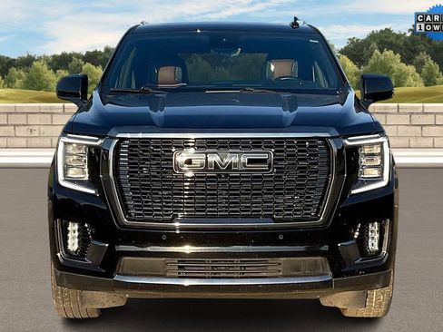 Used 2023 GMC Yukon Denali Ultimate image 3