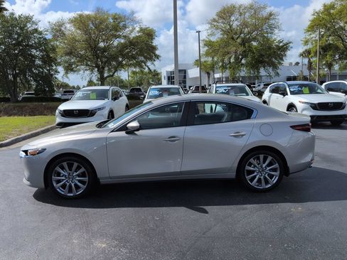 New 2026 MAZDA MAZDA3 2.5 S Sedan w/ Preferred Pkg FWD image 7