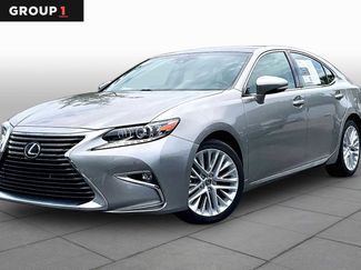 Used 2018 Lexus ES 350 w/ Ultra Luxury Package FWD video 1