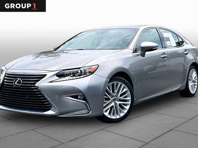 Used 2018 Lexus ES 350 w/ Ultra Luxury Package