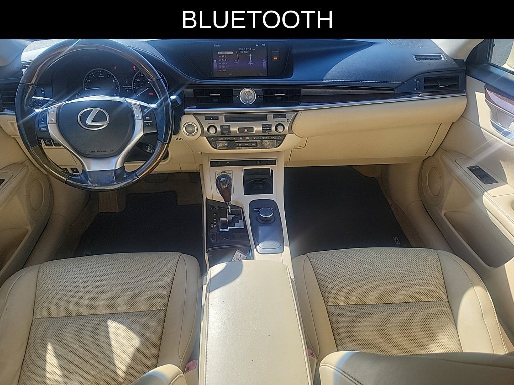 Used 2015 Lexus ES 350 w/ Premium Package FWD image 7
