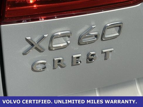 Certified 2023 Volvo XC60 B5 Plus w/ Climate Package image 10
