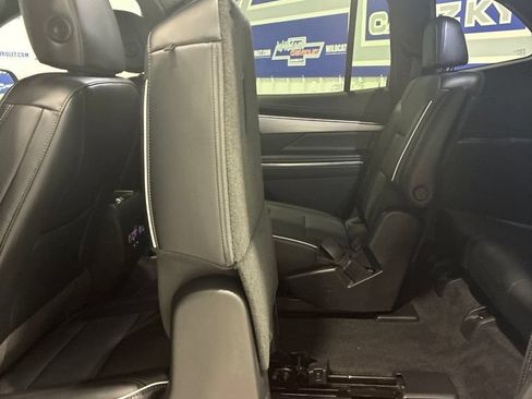 Used 2026 Buick Enclave Preferred AWD/4WD image 36