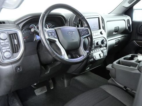 Used 2019 Chevrolet Silverado 1500 RST AWD/4WD image 17