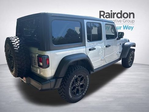 Used 2023 Jeep Wrangler Unlimited w/ Cold Weather Group AWD/4WD image 7