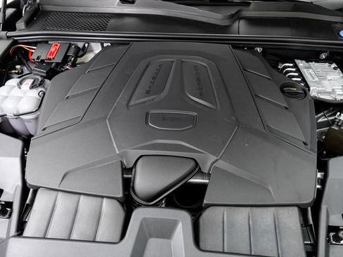 New 2026 Porsche Cayenne Coupe AWD/4WD image 30