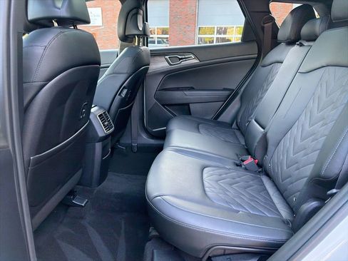 Used 2025 Kia Sportage X-Line w/ Premium Package AWD/4WD image 26