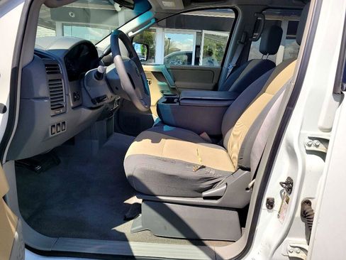 Used 2004 Nissan Titan XE w/ (PRF) Preferred Pkg image 8