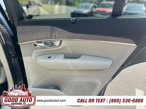 Used 2022 Volvo XC90 T6 Inscription w/ Advanced Package image 11