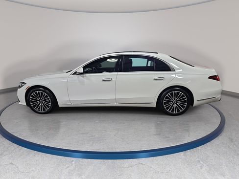 Certified 2026 Mercedes-Benz S 580 4MATIC Sedan image 9