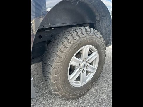 Used 2021 Ford F150 XLT w/ Equipment Group 301A Mid AWD/4WD image 12