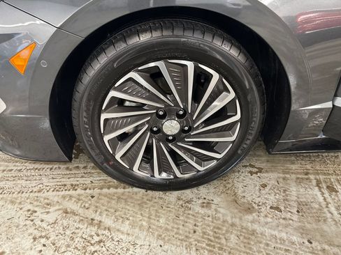 Certified 2023 Hyundai Sonata Limited FWD image 11