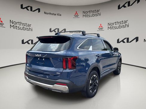 Used 2024 Kia Sorento S w/ Panoramic Sunroof Package AWD/4WD image 7