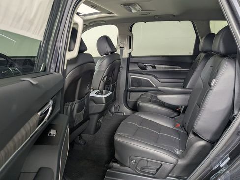 New 2025 Kia Telluride EX w/ EX Captain's Chair Package image 26
