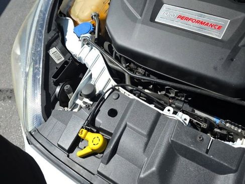 Used 2016 Ford Focus RS image 29